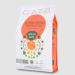 Natura Diet Gato Esterilizado Salmón y Vegetales pienso para gatos.